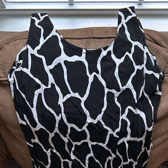 Vintage Positive Attitude Black and White Giraffe Print Sleeveless Maxi Dress. S - Picture 6 of 8